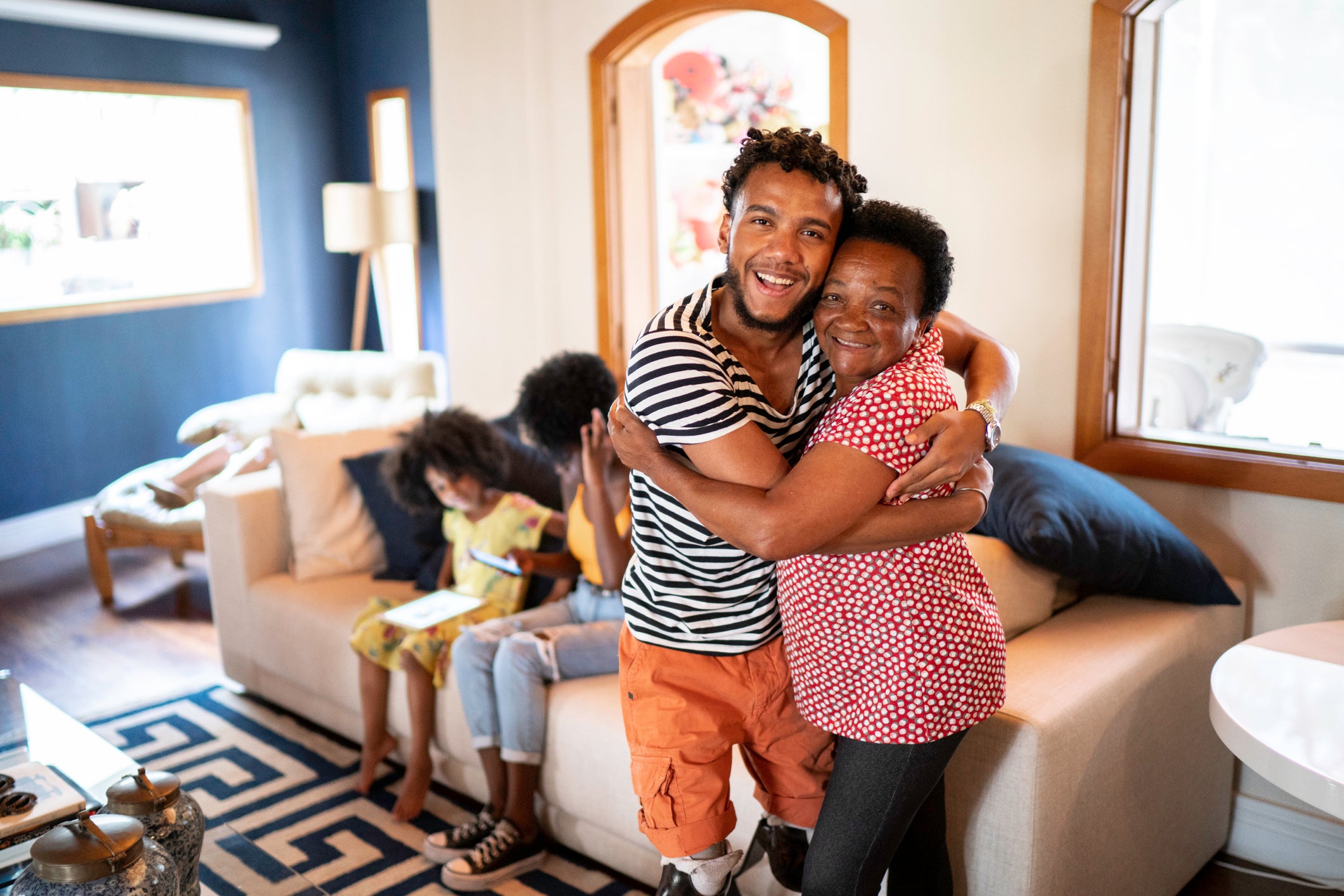 30-Somethings Share Why Moving Back Home Was The Best Decision They Made For Their Financial Future