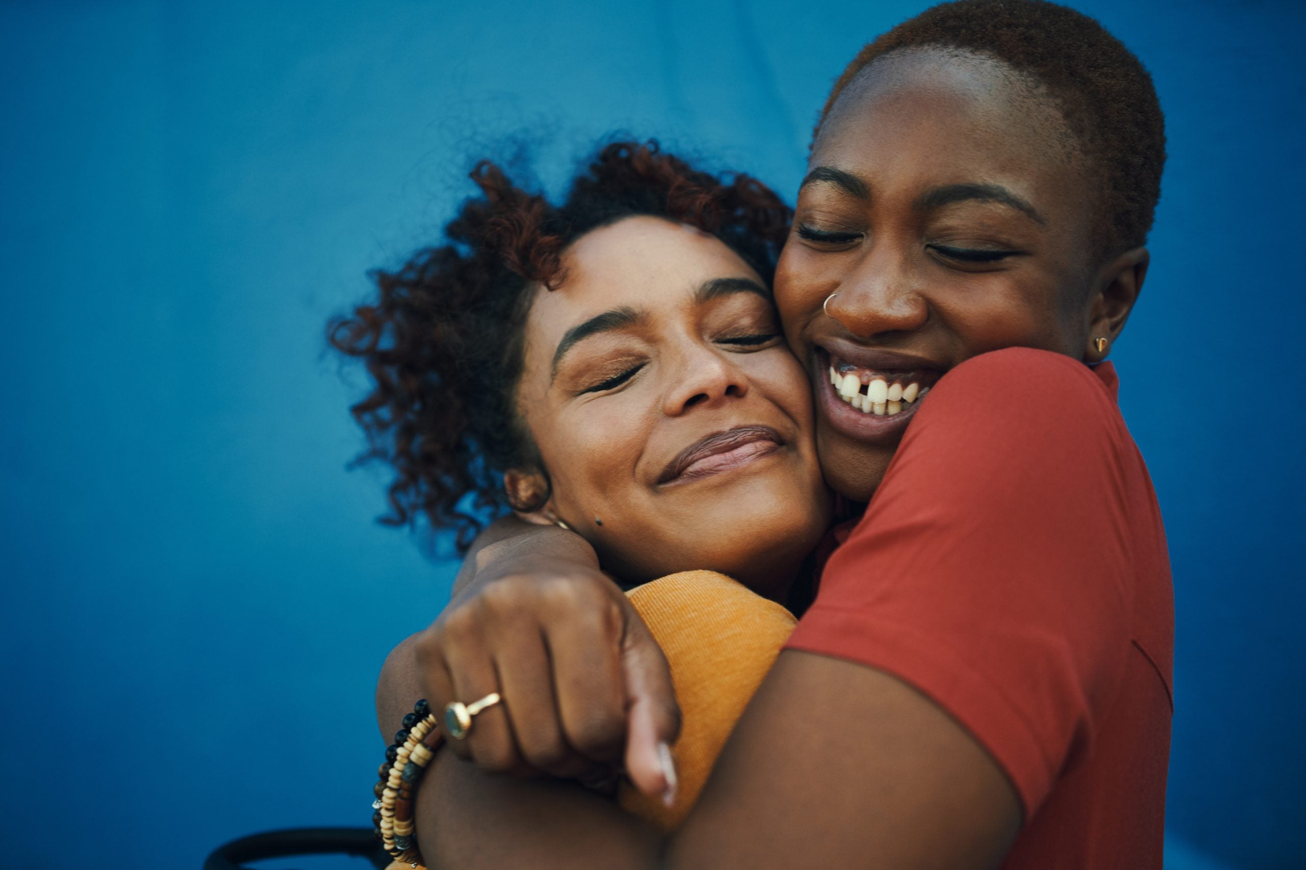 Should You Allow Your Friends To Weigh In On Your Love Life?
