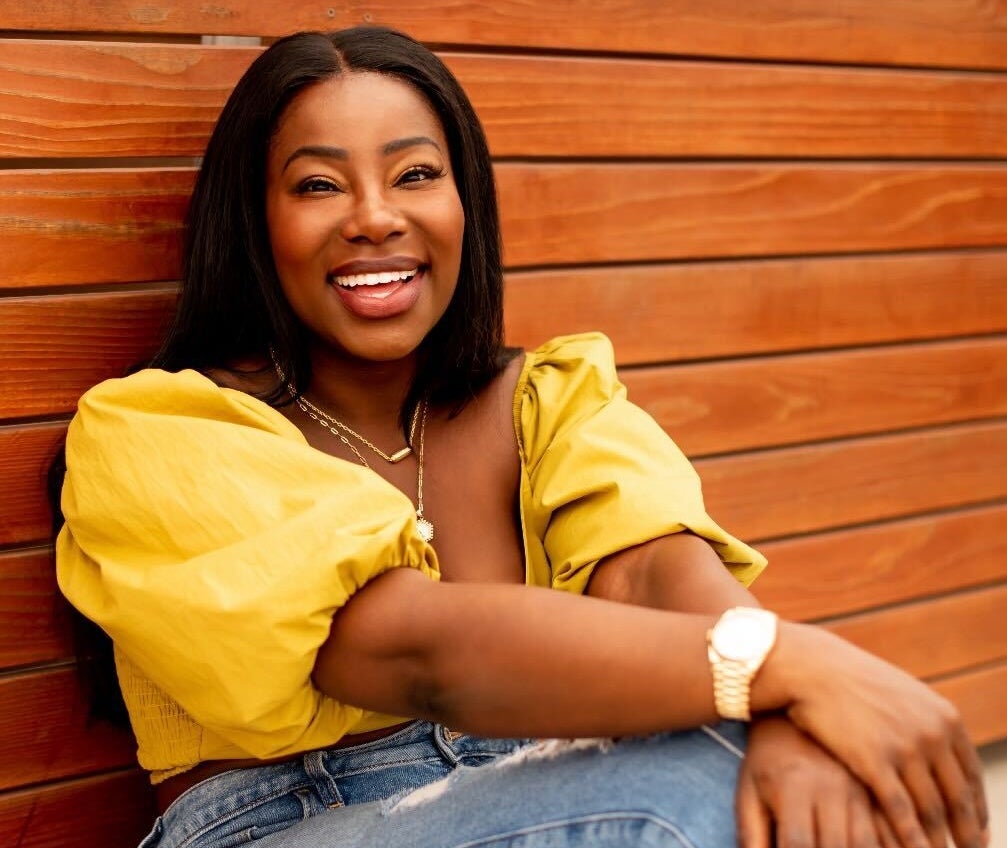 'Nothing Is Missing' Author Nicole Walters Found Her Way By Embracing All The Things Wrong In Her Life